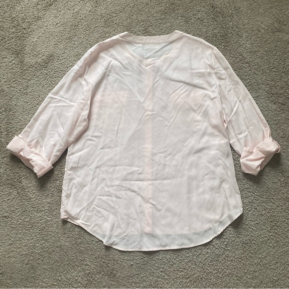 NWT ~ Chico's ~ Pale Pink Banded Utility Shirt ~ Spring ~ Size 3 (XL) - Picture 2 of 5